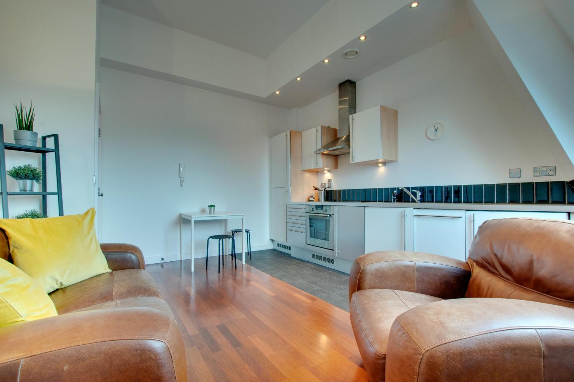 Crown Apartments 5A By Week2Week Newcastle Upon Tyne Esterno foto